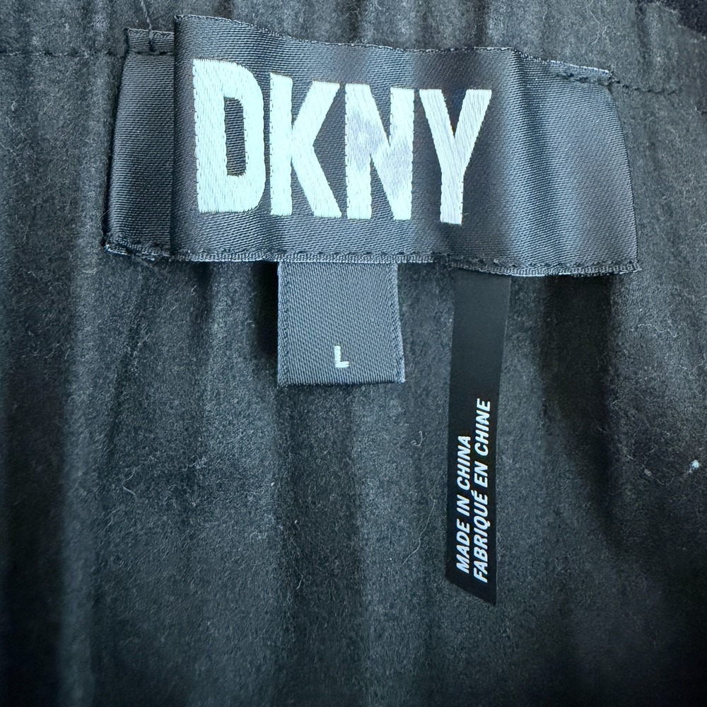 DKNY Pleated Faux Leather Mini Skirt Womens Large Black Elastic Waist Modern Fit - Picture 4 of 11